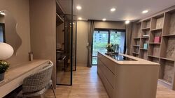 Shrewsbury Road (D11), Terrace #574445821